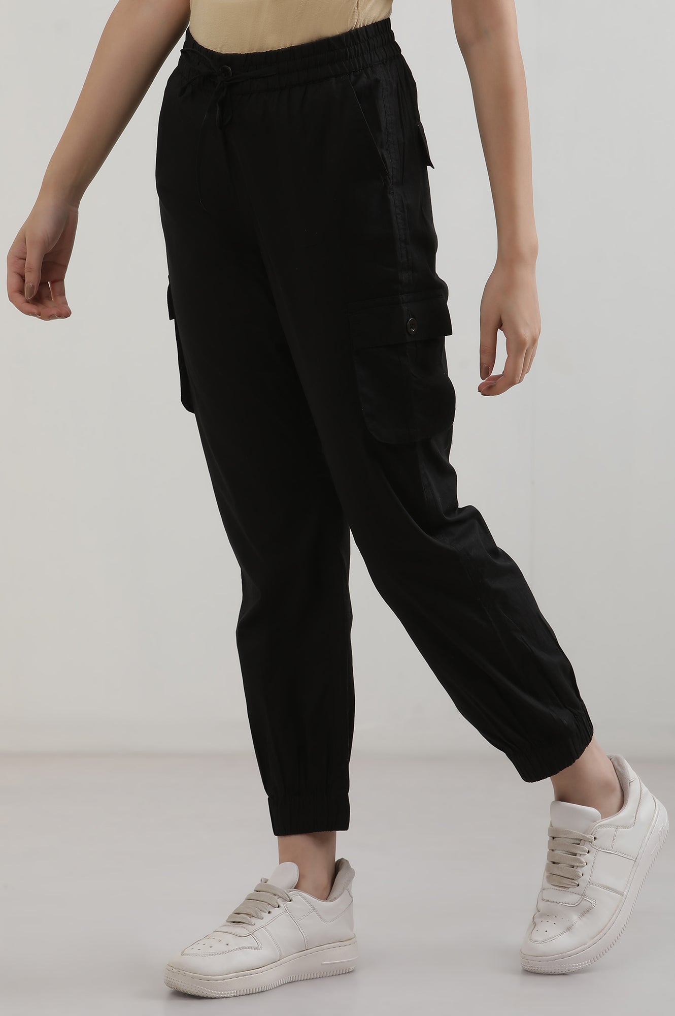 Black Solid Pure Cotton Straight Trousers &amp; Pants