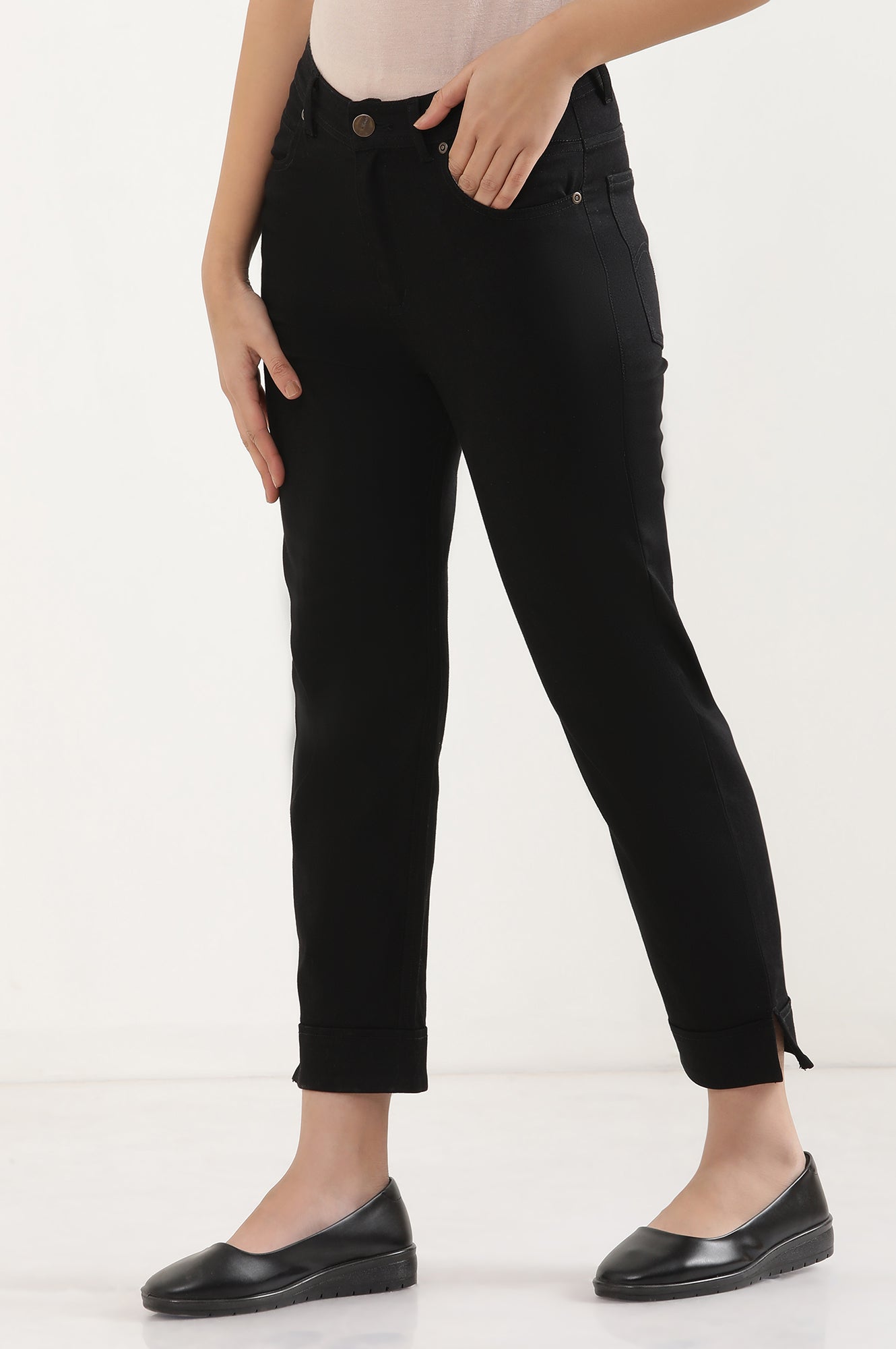 Black Solid Straight Fit Denim Pants With Side Slit