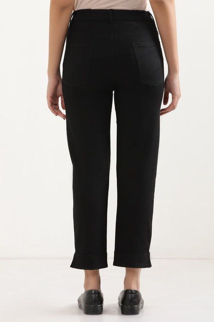 Black Solid Straight Fit Denim Pants With Side Slit