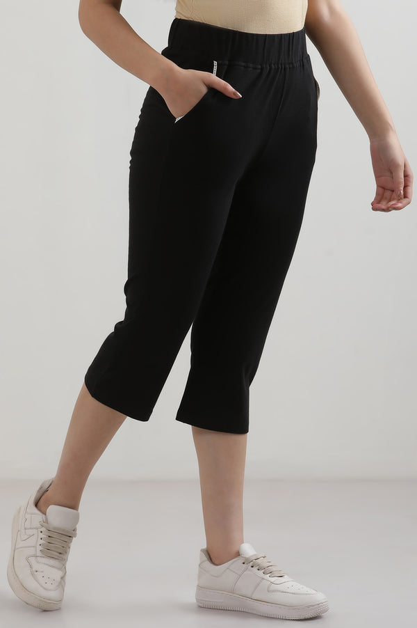 Black Solid Straight Fit Cotton Culottes With Slip On Closure