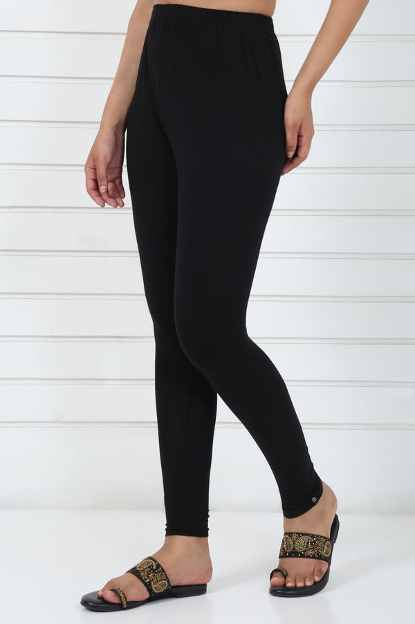 Elleven Women's Black Solid Cotton Lyrca Skinny Fit Tights