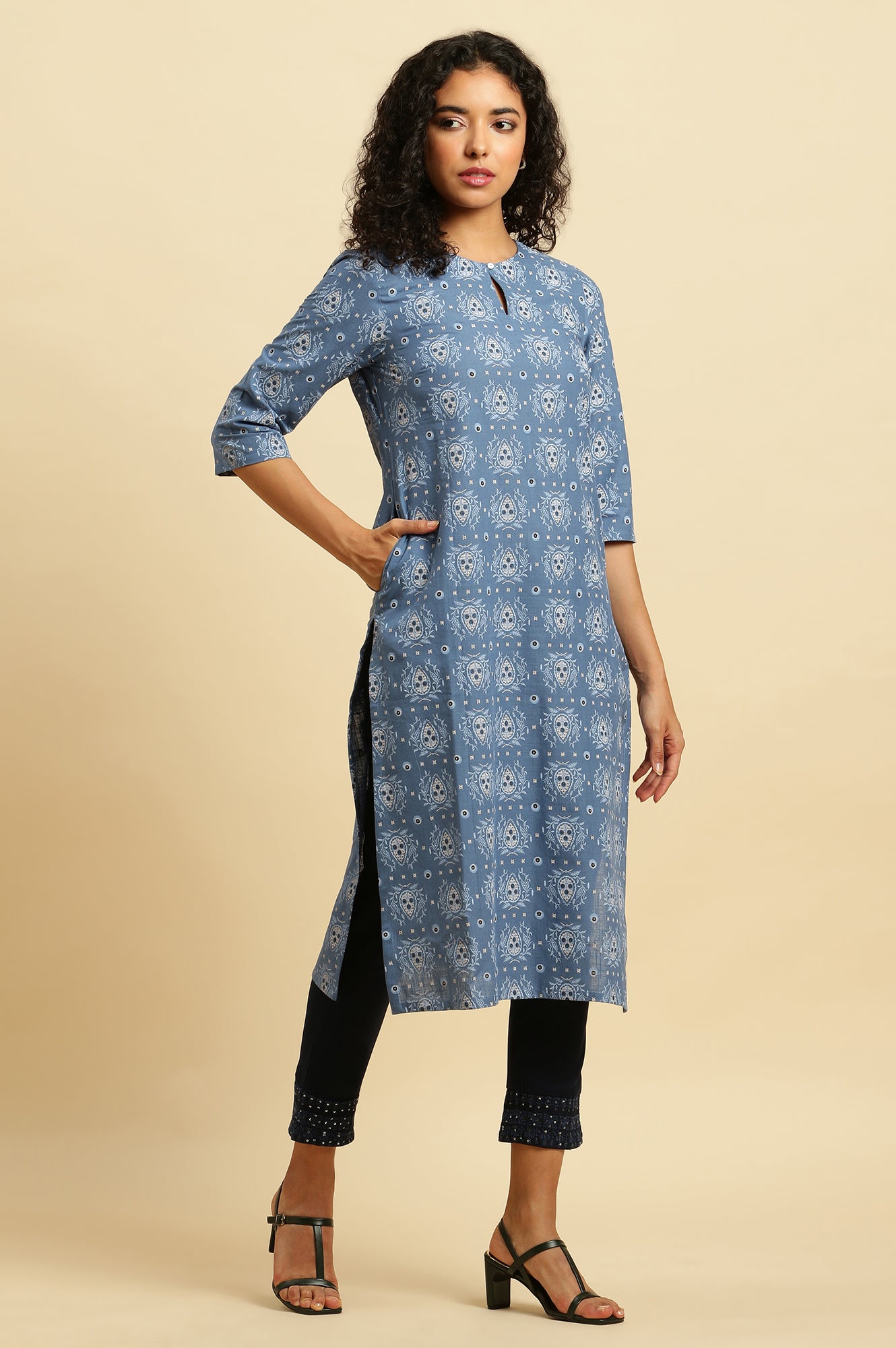 Blue Abstract Printed Cotton Kurta