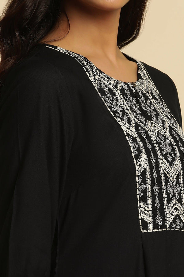 Navy Blue Thread Embroidered Kurta