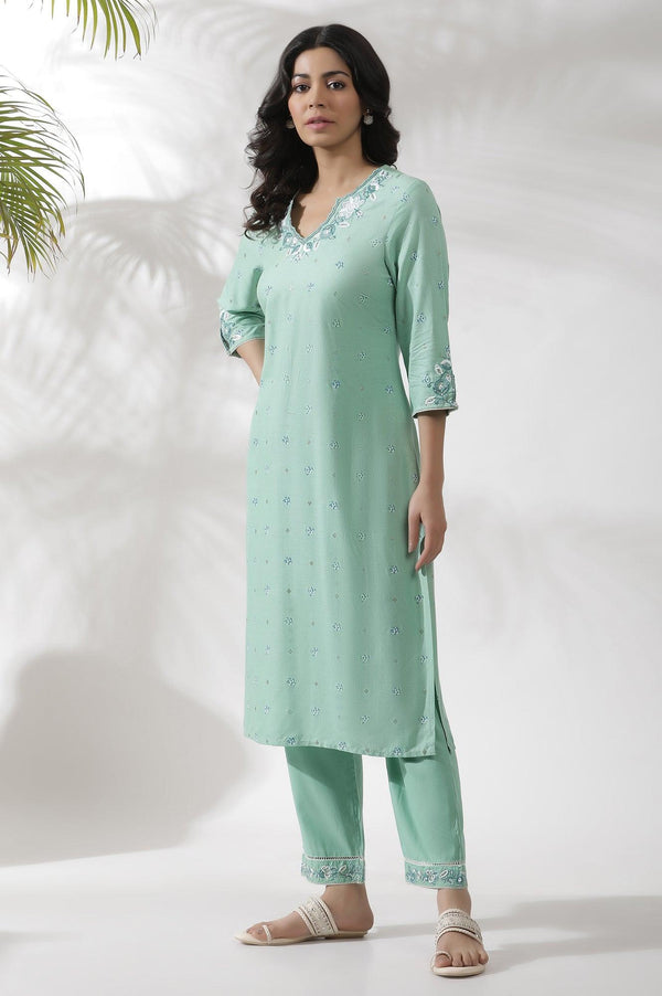 Green Floral Printed And Embroidered Kurta
