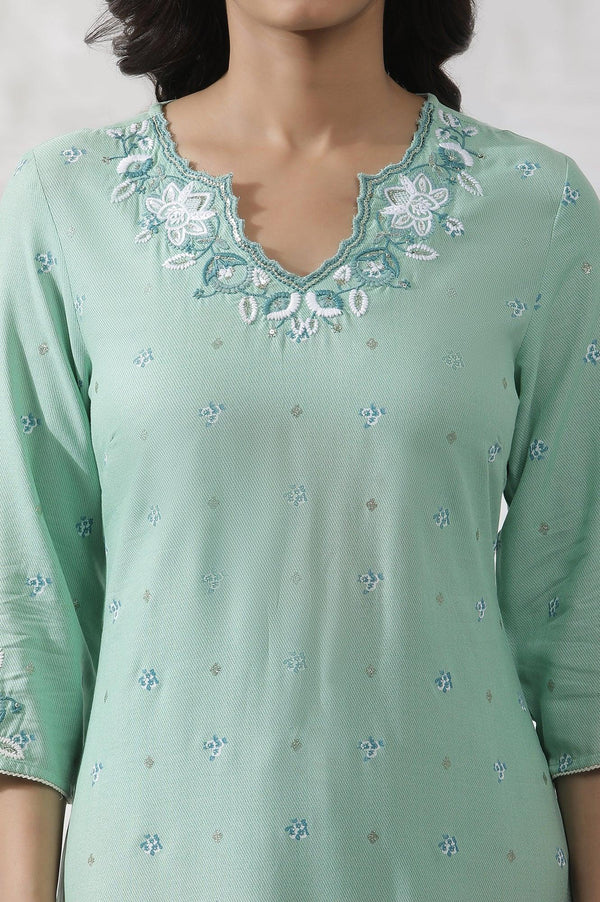 Green Floral Printed And Embroidered Kurta