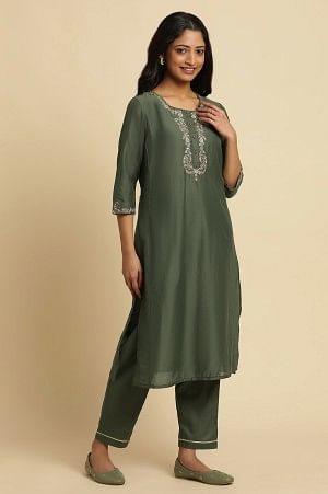 Green Metallic Embroidered Kurta And Pants Set