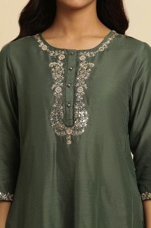 Green Metallic Embroidered Kurta And Pants Set