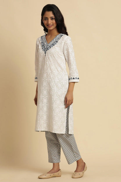 White Cotton Kurta With Embroidered Neck - wforwoman