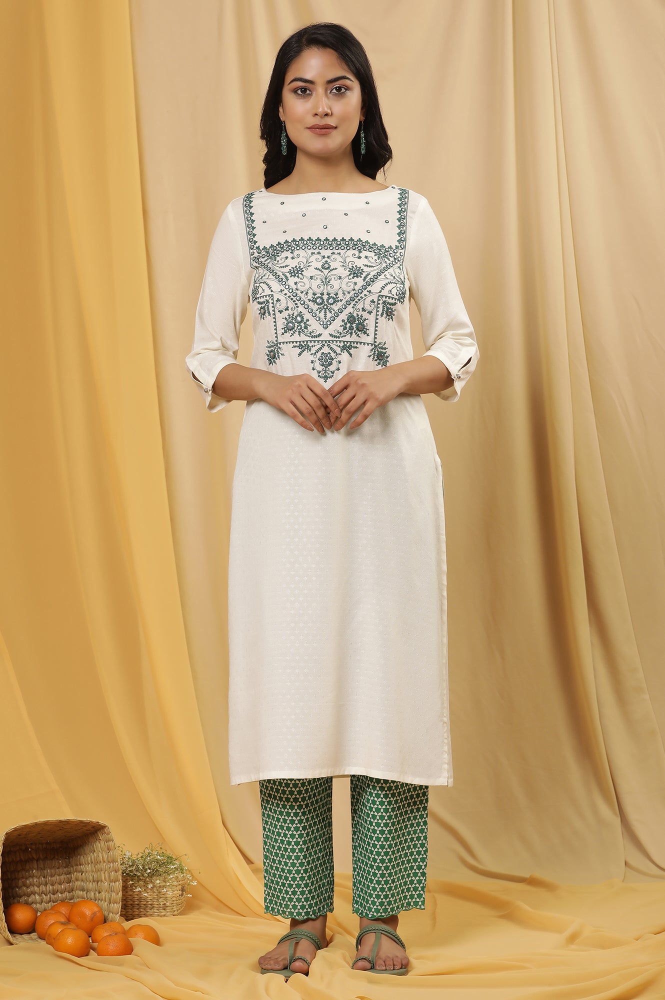 White Dori Embroidered Straight Kurta