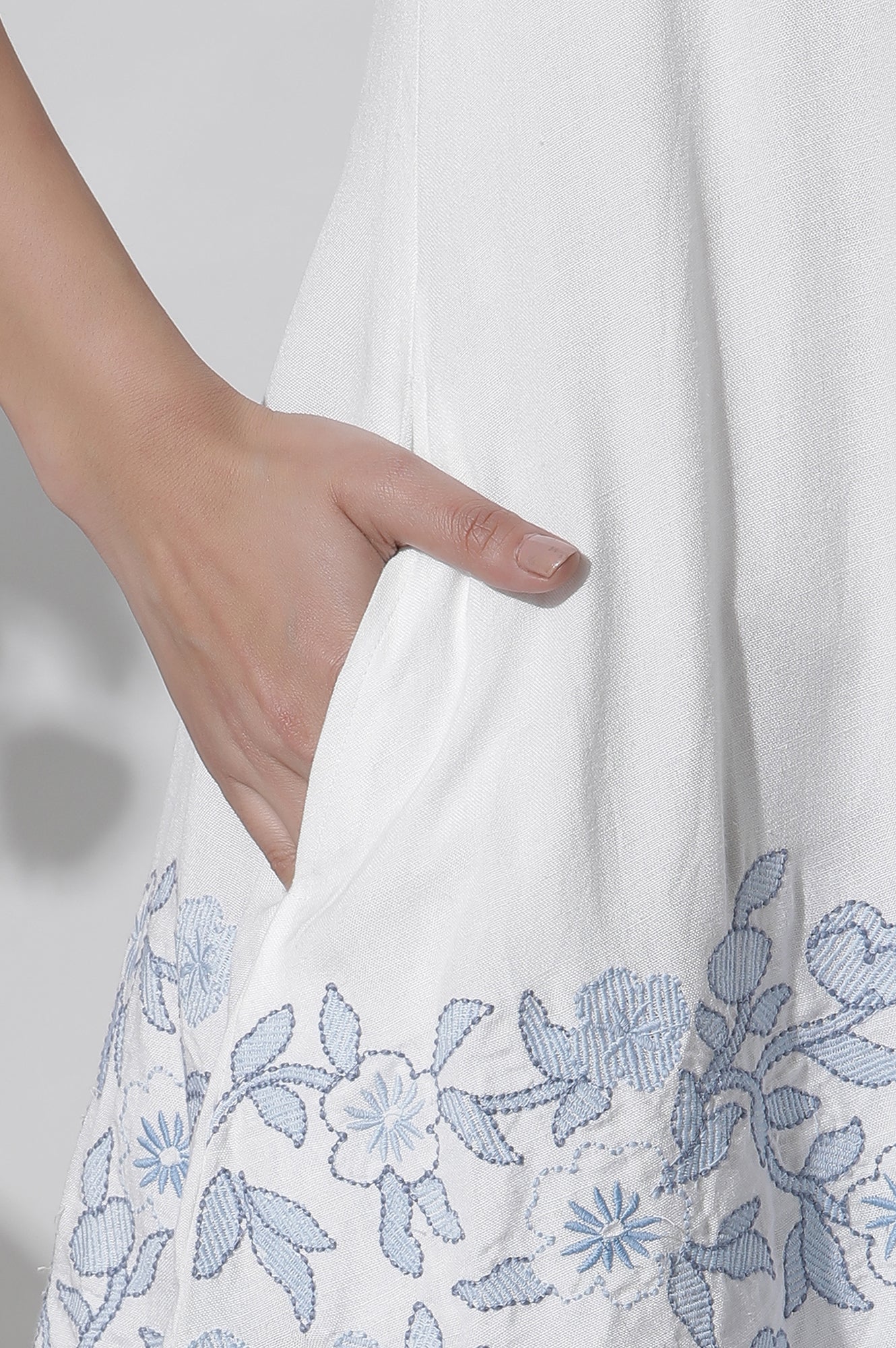 Buy White Sleeveless Embroidered Cotton Western Dress Online for Woman | WforWoman Buy White Sleeveless Embroidered Cotton Western Dress Online for Woman | WforWoman