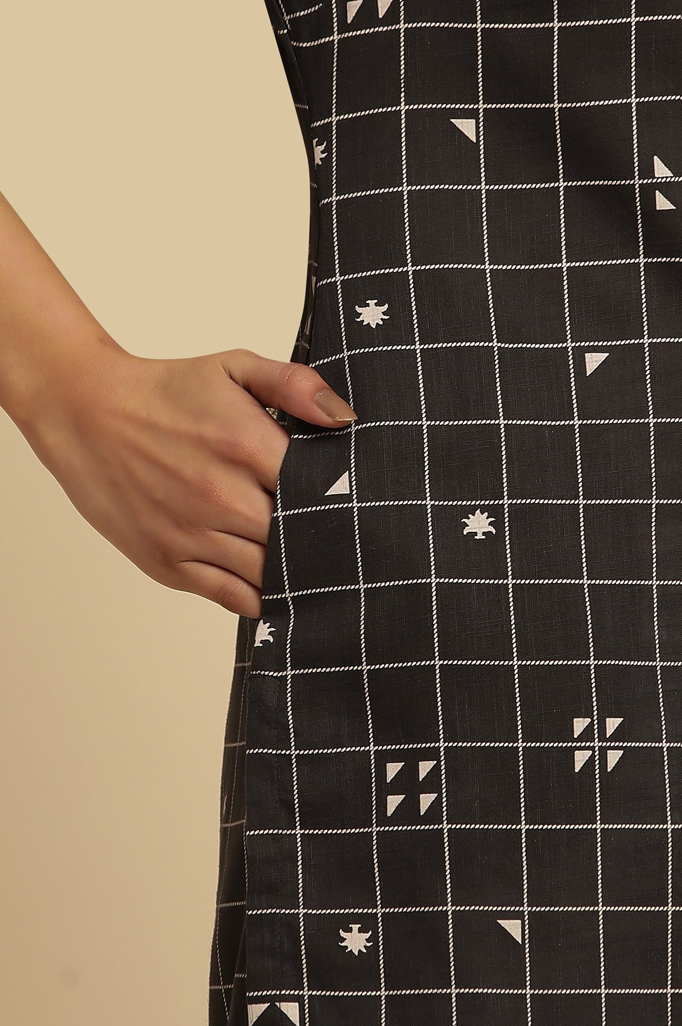 Black Cotton Geometric Printed Summer Kurta