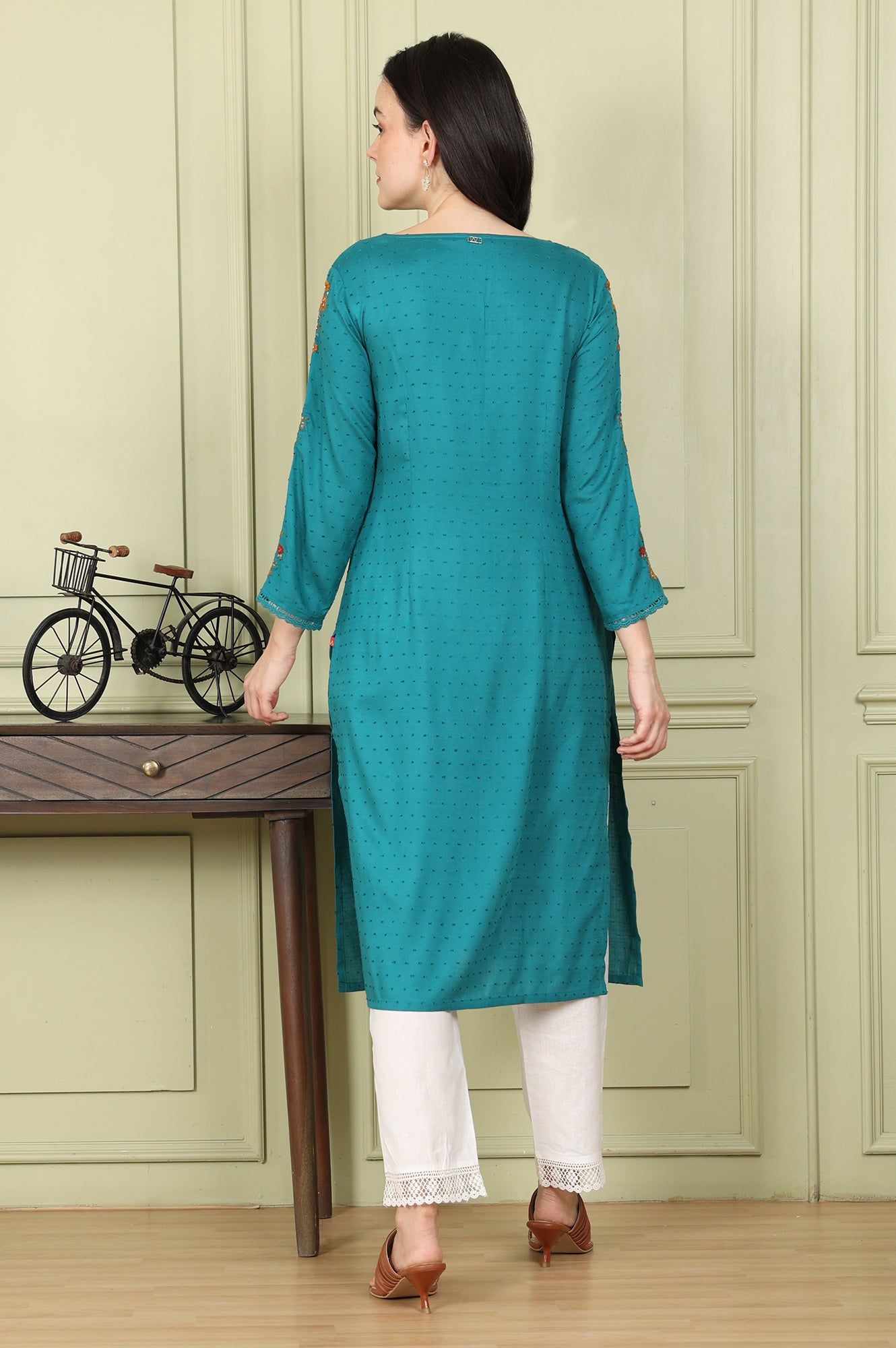 Teal Thread Embroidered Neck Textured Dobby Straight Kurta - wforwoman