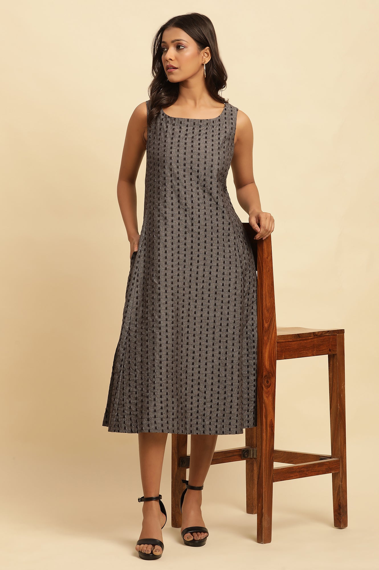 Grey Textured Fit And Flared Western Dress