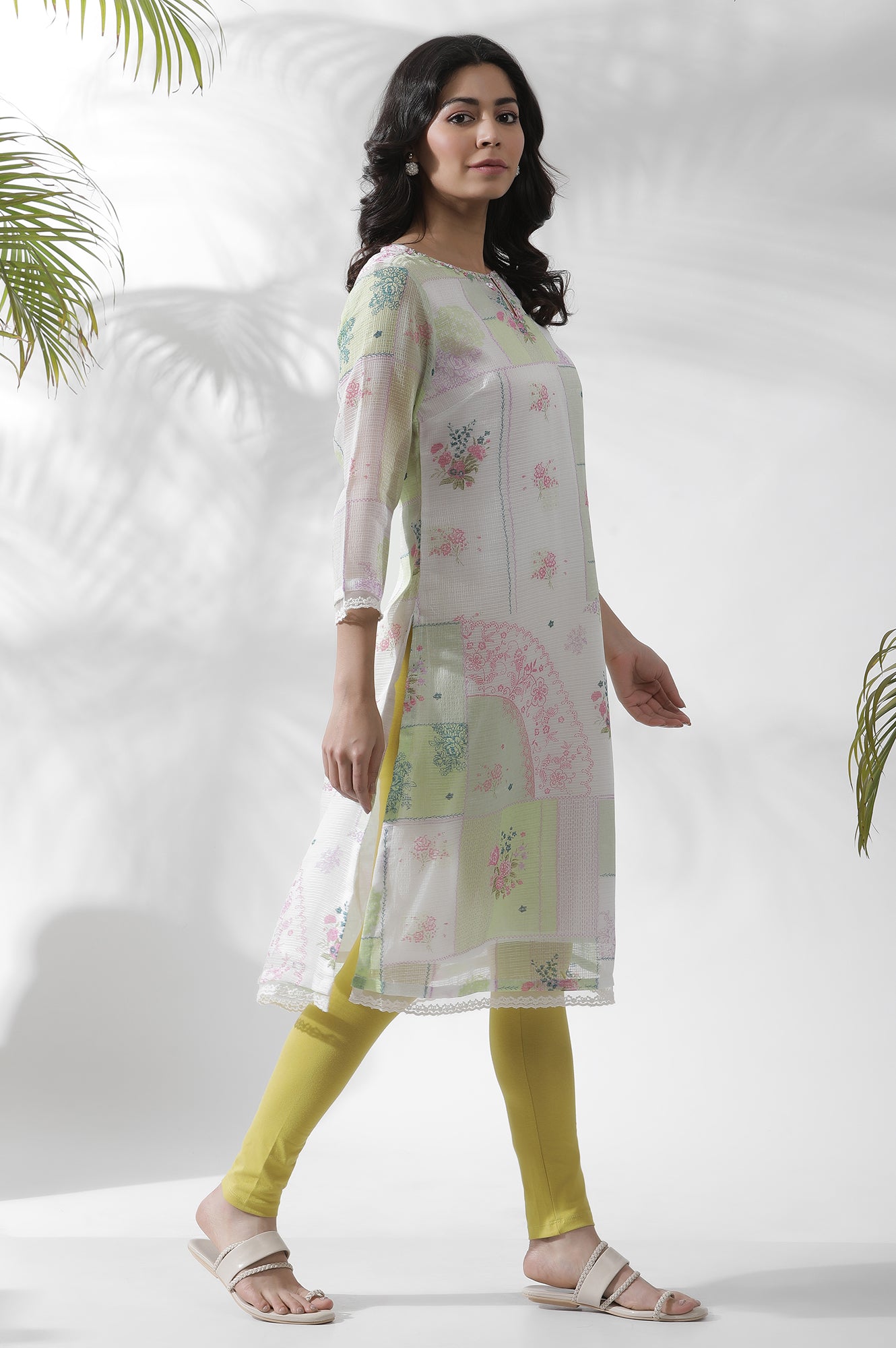 Multicolour Embroidered Beads Straight Kurta