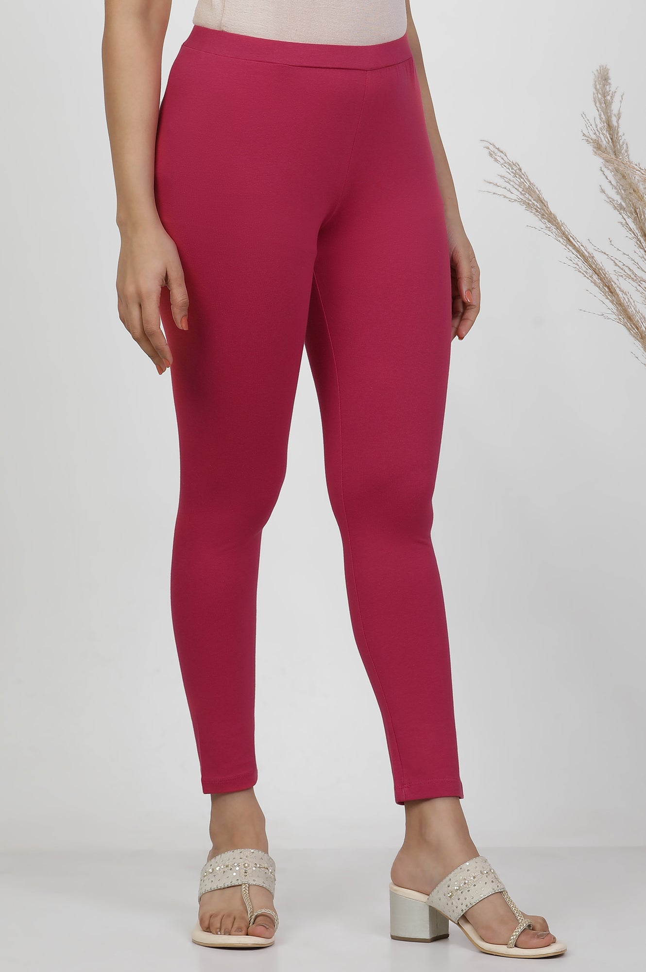 Hot Pink Solid Mid-Rise Tights