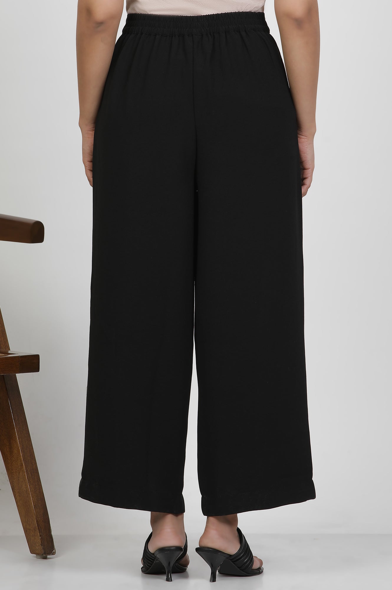 Buy Black Straight Trouser With Front Pintuck Online for Woman