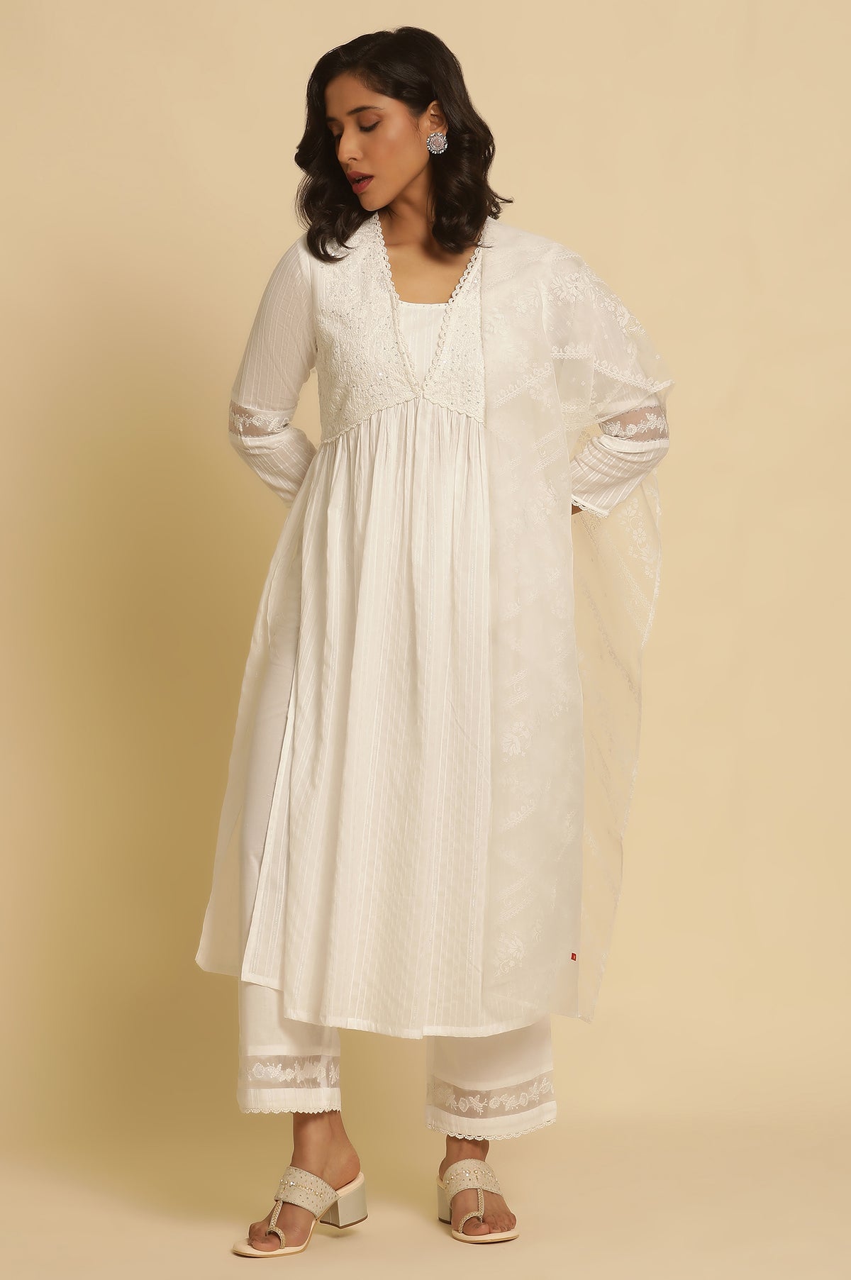 White Embellished Kurta, Pants and Dupatta Set