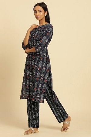 Blue Paisely Printed Kurta And Pants Set