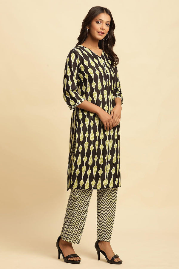 Black Printed Straight Kurta And Pants Set