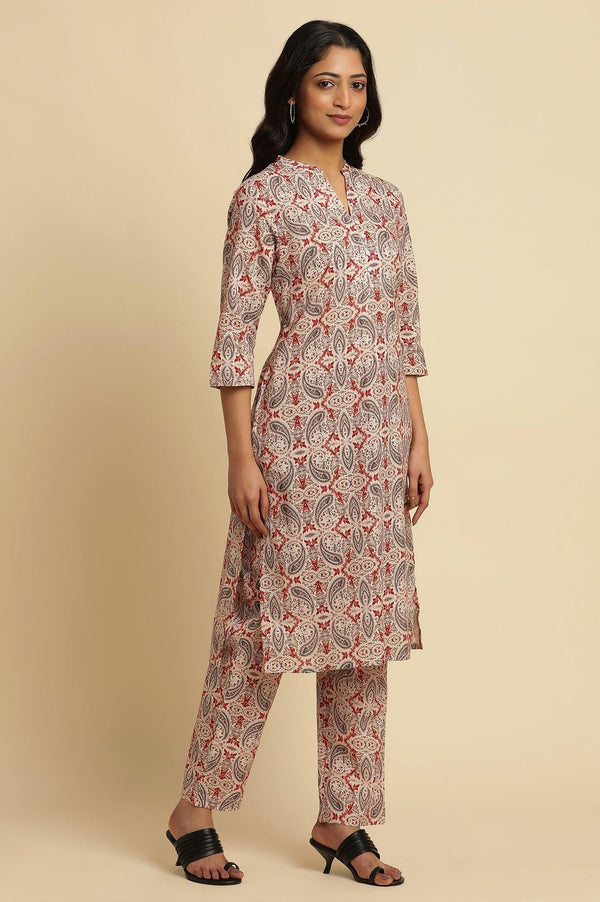 White Paisely Printed Kurta, Pants And Dupatta Set