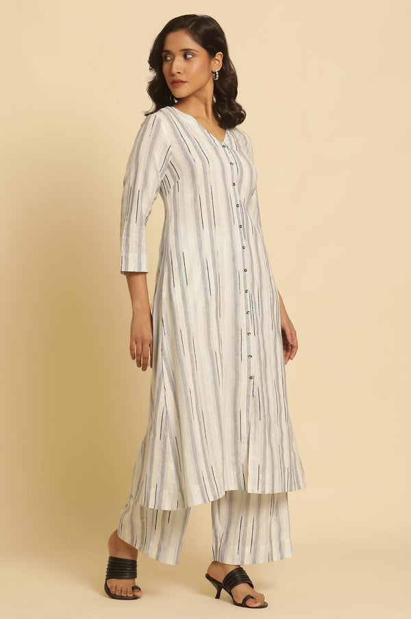 White Cotton Printed Kurta And Pants Set
