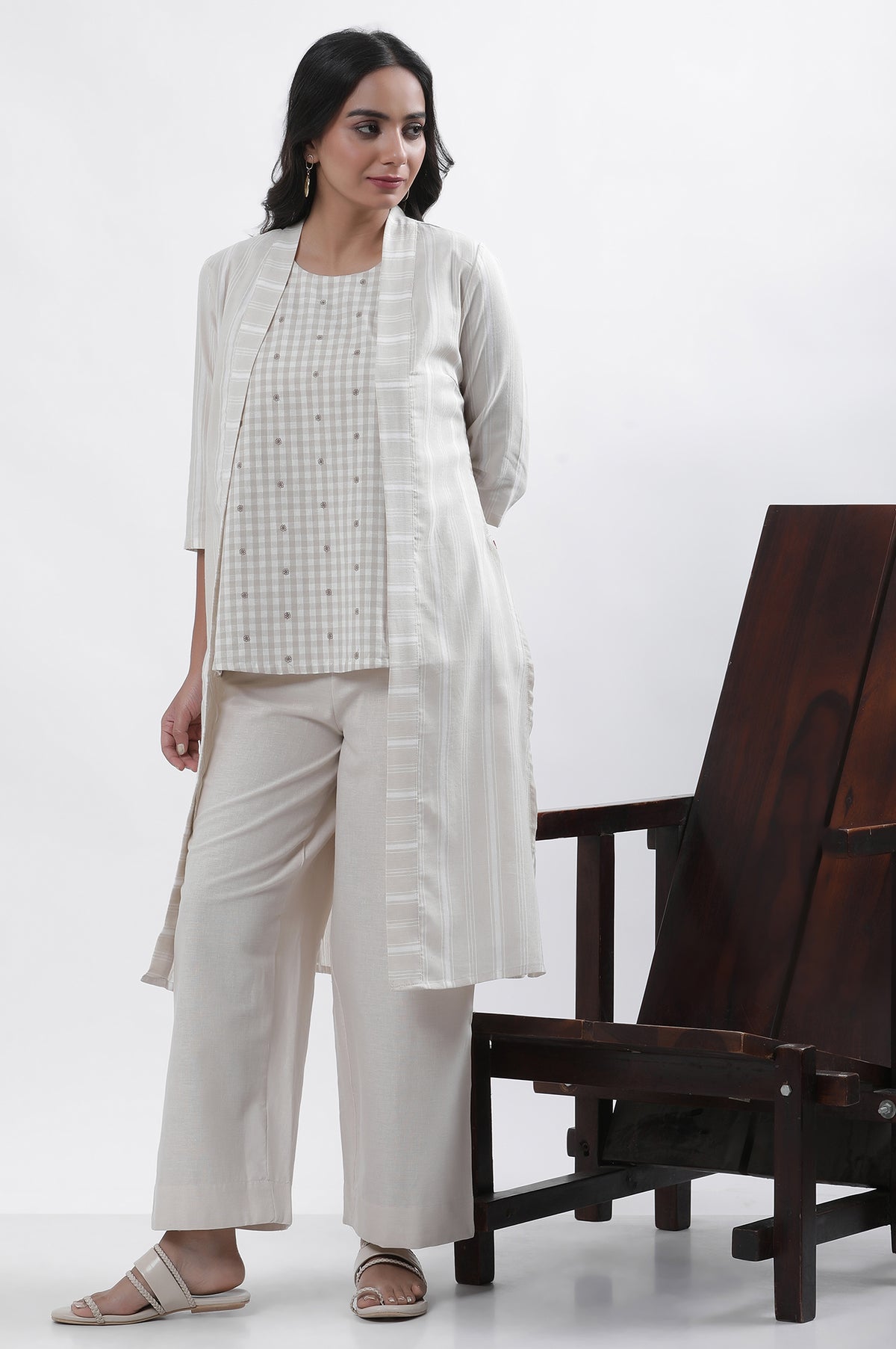 Biege Checker Top, Jacket And Pants Set - S