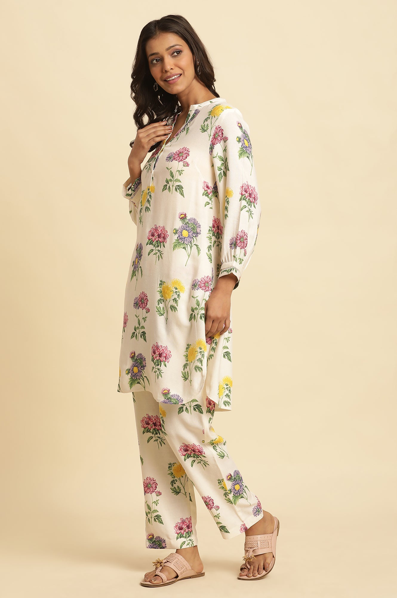 White Floral Printed Short Kurta And Pants Set