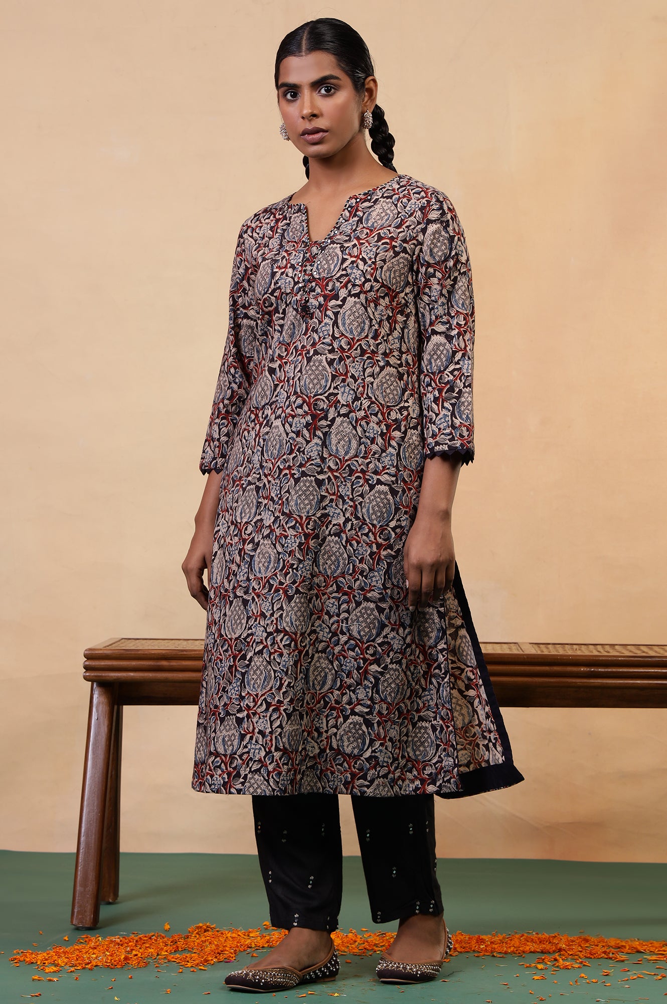 Folksong Black Iron Floral Mirror Work A-Line Cotton Kurta
