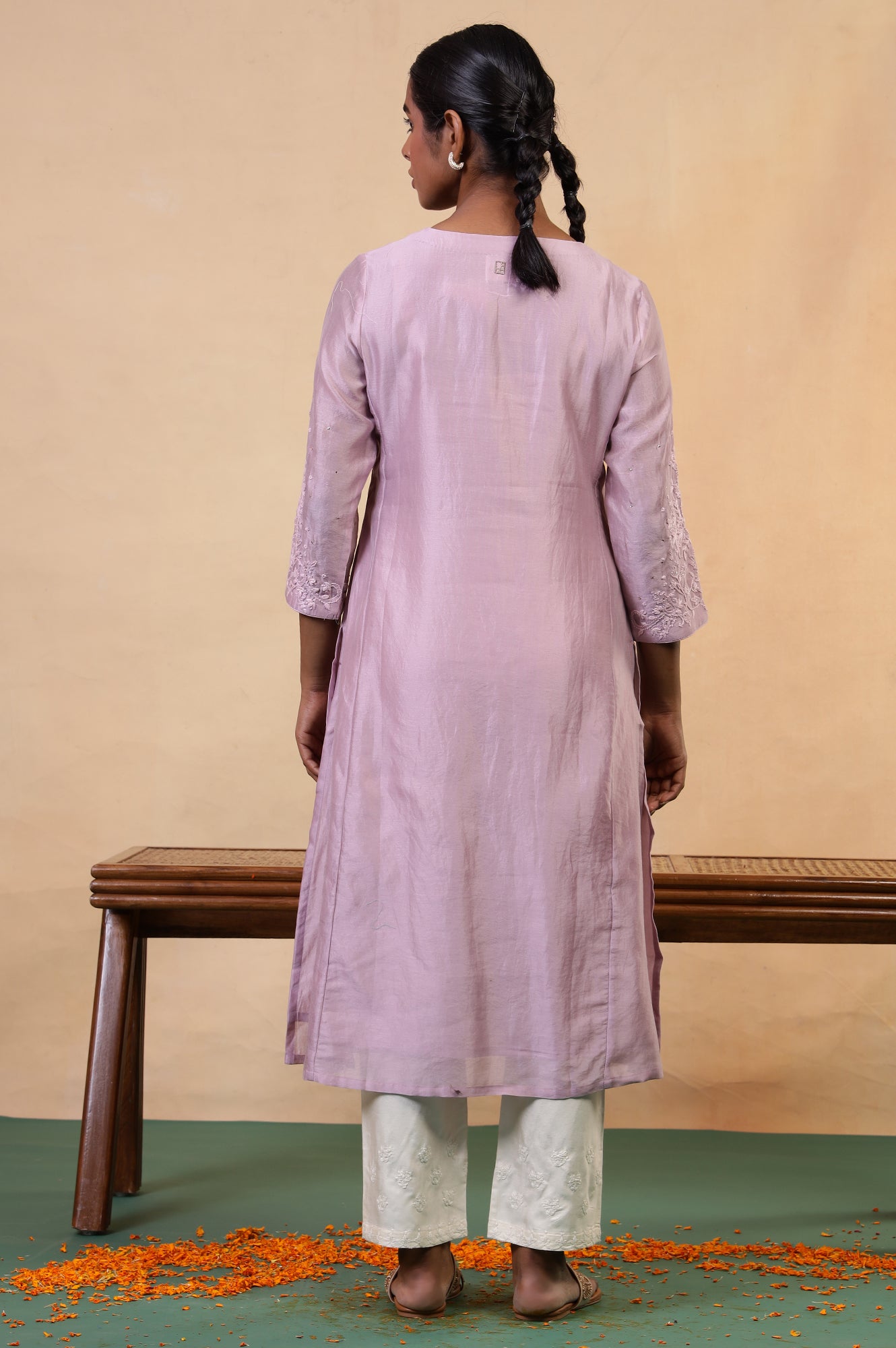 Folksong Lilac Cotton-Silk A-Line Embroidered Chikankari Regular Kurta