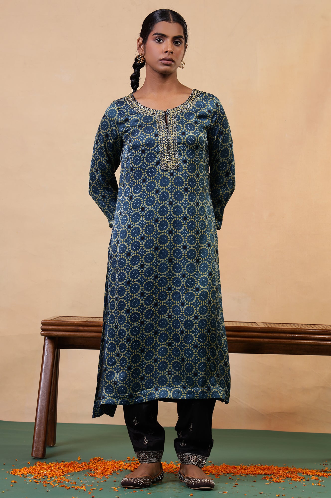 Folksong Indigo Viscose Straight-Fit Geometric Ajrakh Print Kurta
