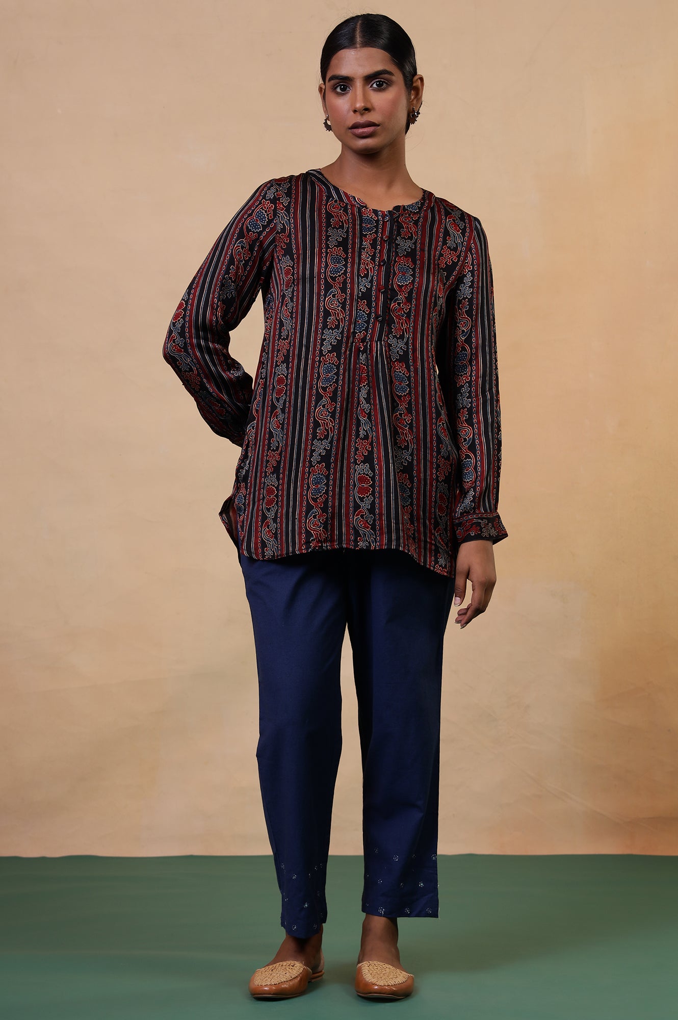 Folksong Pirate Black Viscose Straight-Fit Ethnic Motif Ajrakh Print Top