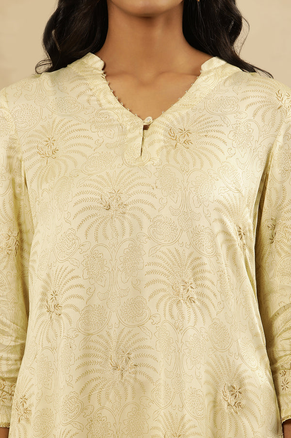 Pale Yellow Rogan Kurta In Lustrous Satin