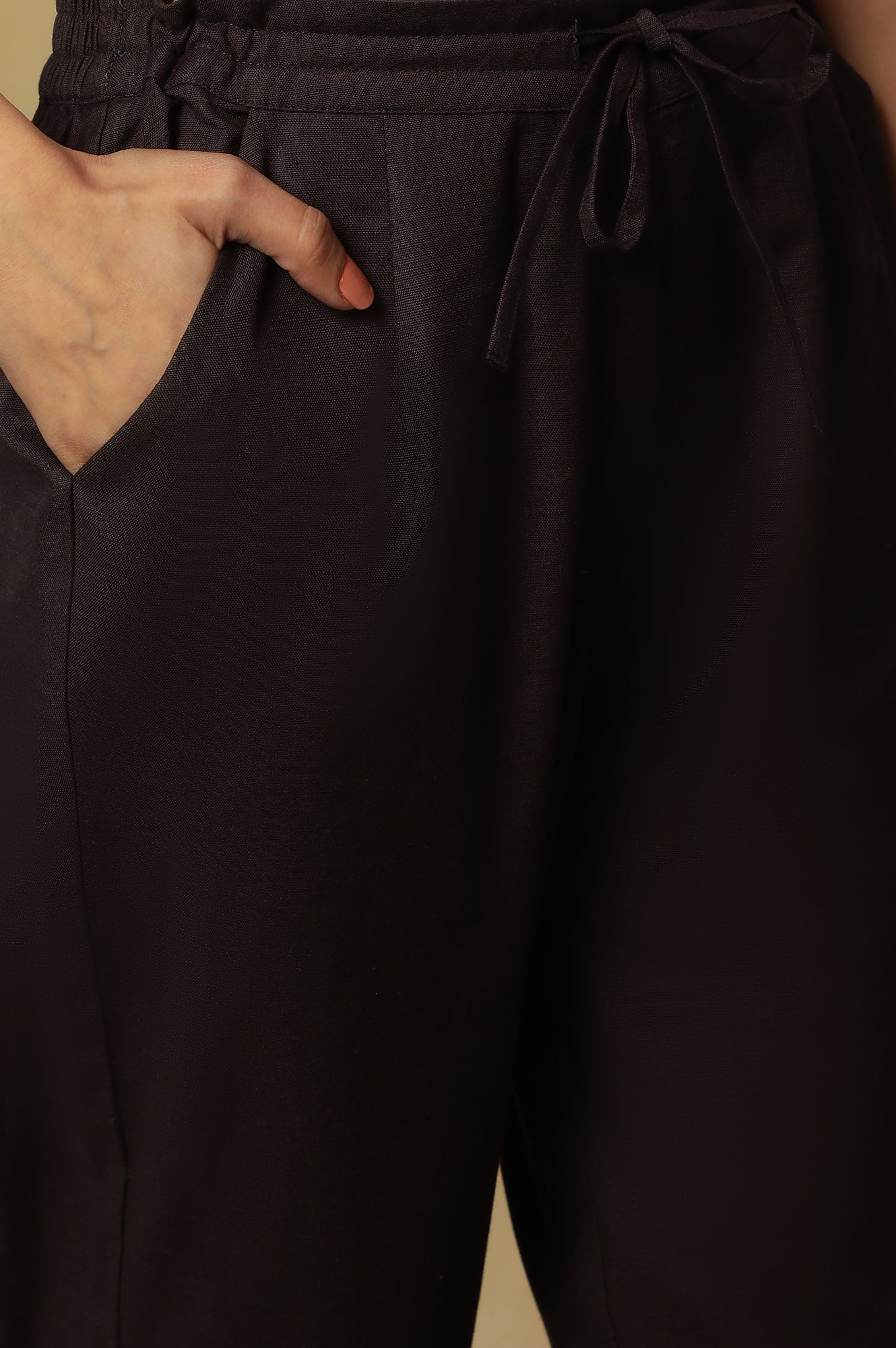 Brown Solid Straight Cotton Pant
