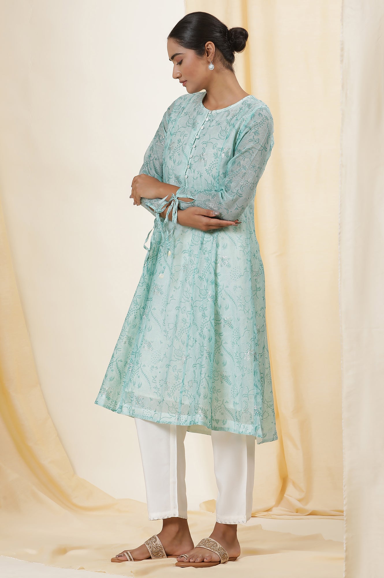 Light Green Block Printed A-Line Cotton Silk Kurta And Straight Pants Set