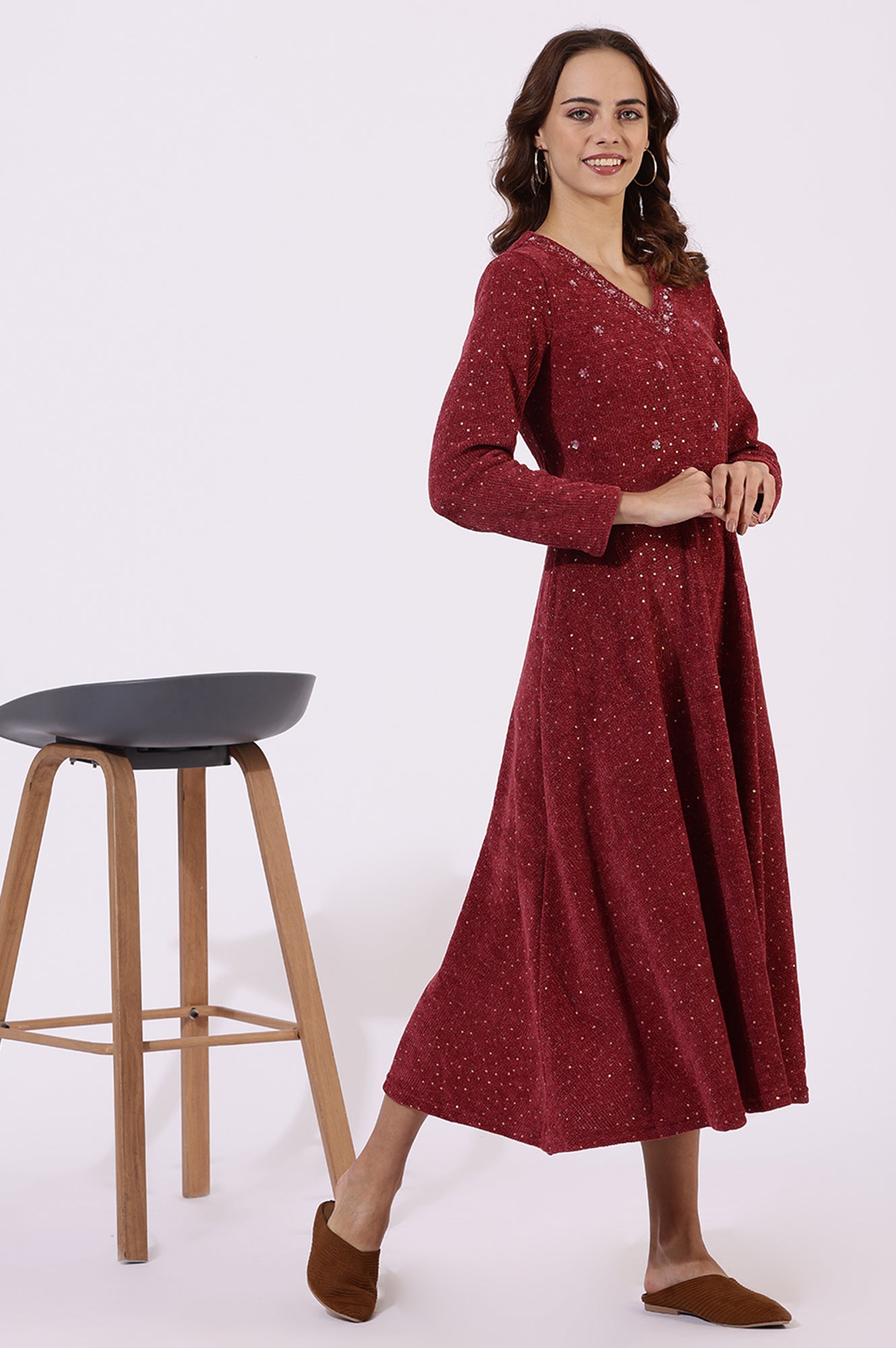 Maroon Solid Sequins Flarred Dresses