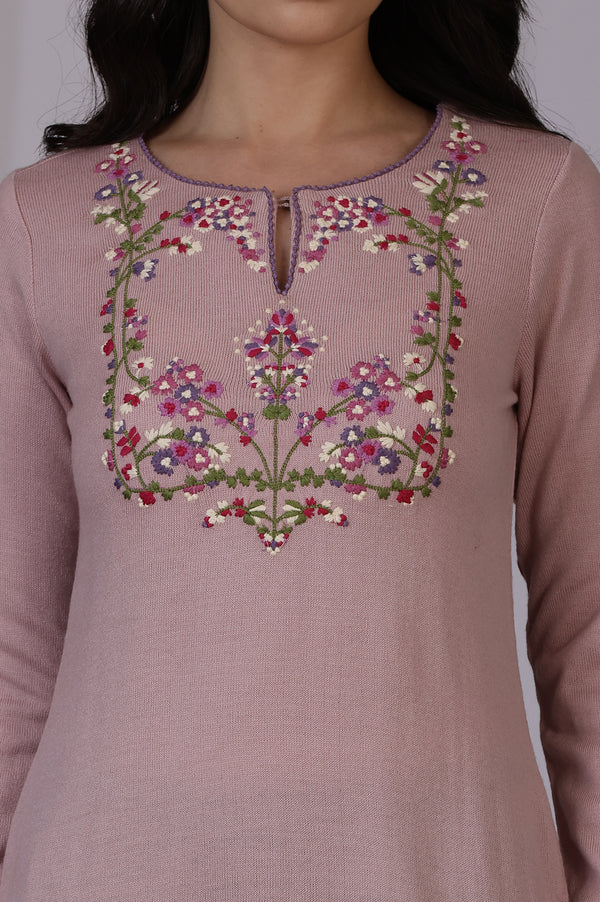Pink Embroidered Thread Work Acrylic Straight Kurta