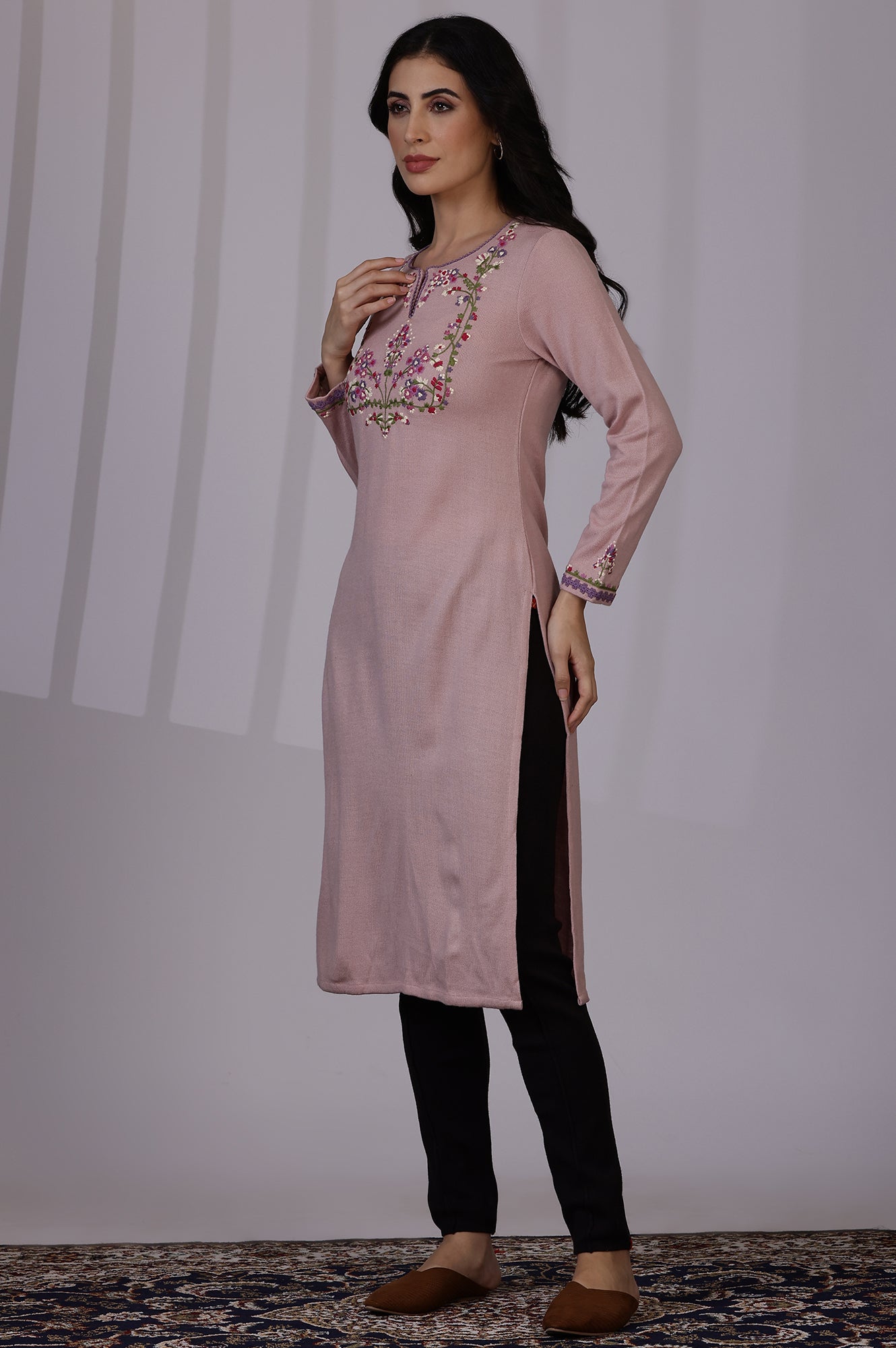 Pink Embroidered Thread Work Acrylic Straight Kurta