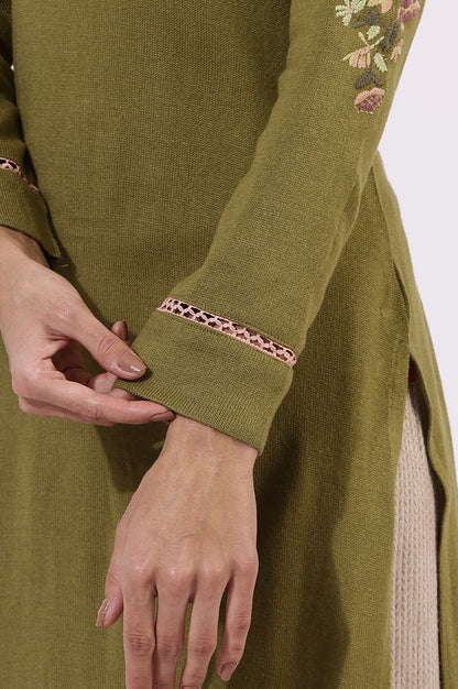 Green Embroidered Thread Work Acrylic Straight Kurta