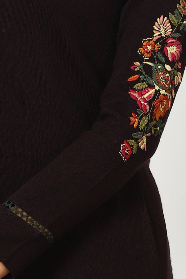 Maroon Embroidered Thread Work Acrylic Straight Kurta