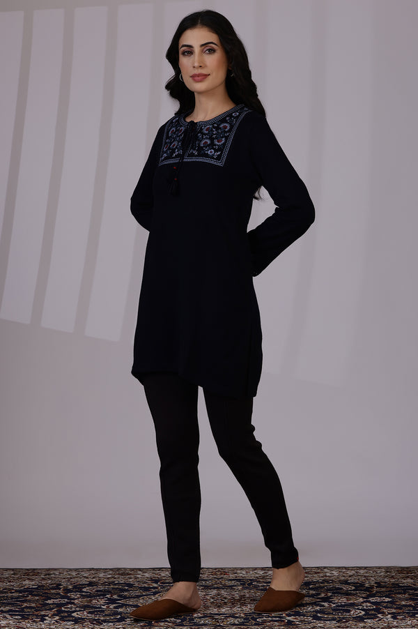 Blue Solid Thread Work Acrylic Straight Tunic