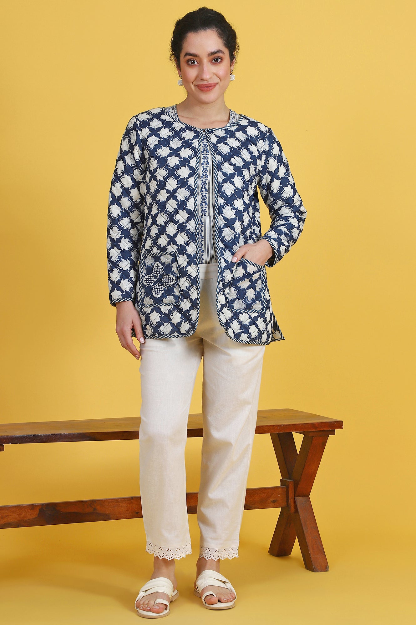 Blue Floral Printed Pure Cotton Straight Jacket