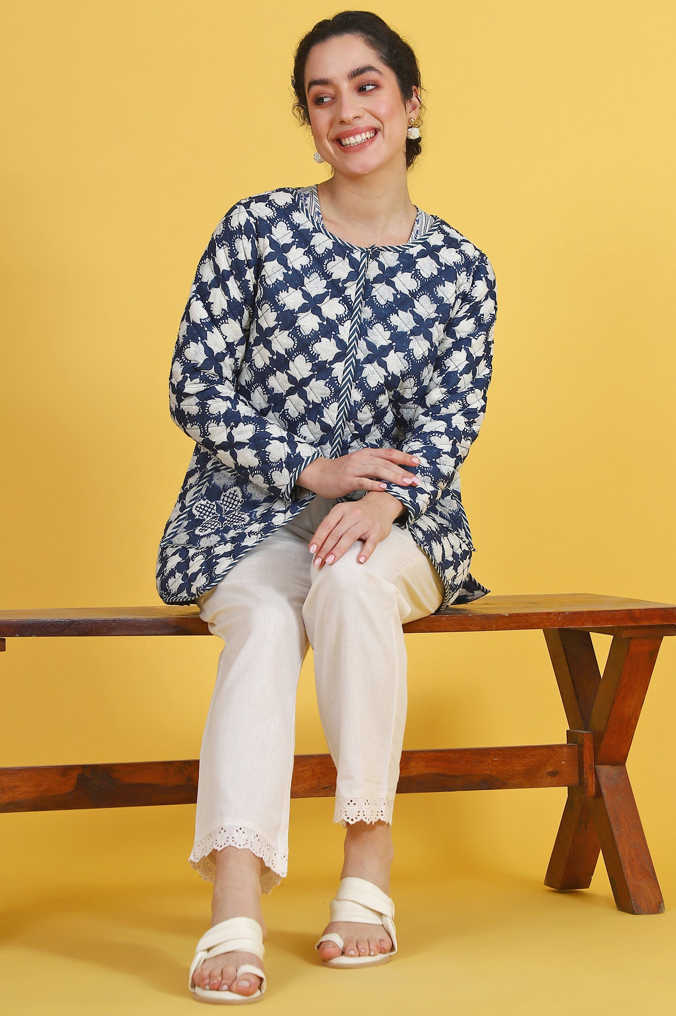 Blue Floral Printed Pure Cotton Straight Jacket