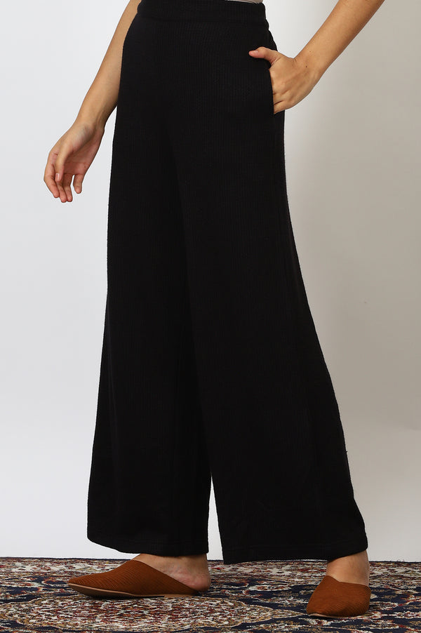 Black Textured Ankle Length Wide Leg Parallel Pants