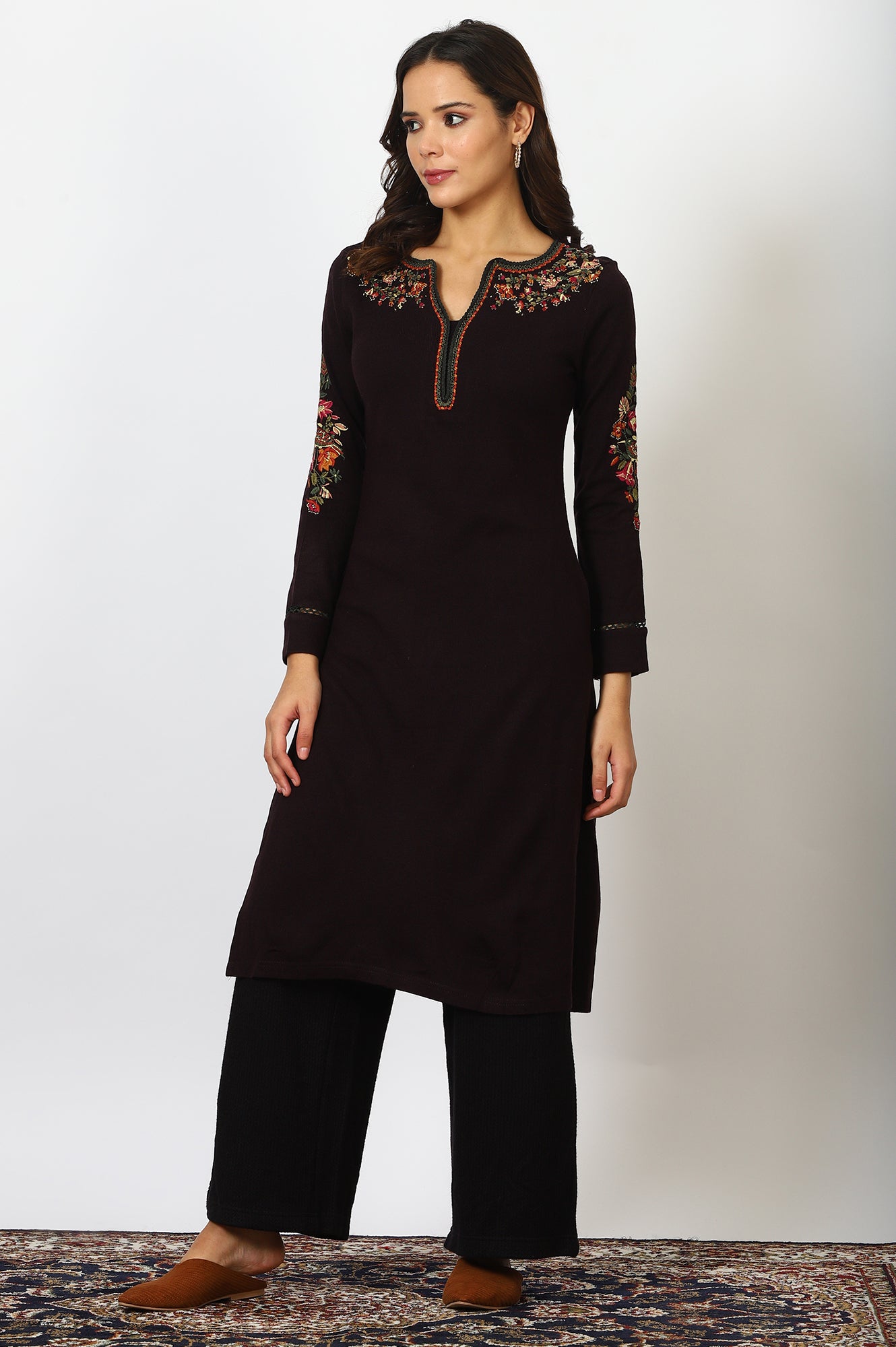 Black Textured Ankle Length Wide Leg Parallel Pants