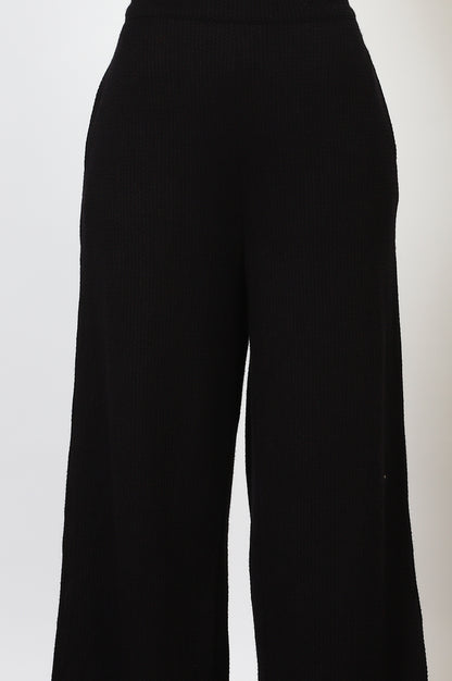 Black Textured Ankle Length Wide Leg Parallel Pants