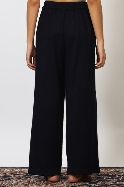 Navy Blue Solid Ankle Length Relaxed Fit Parallel Pants