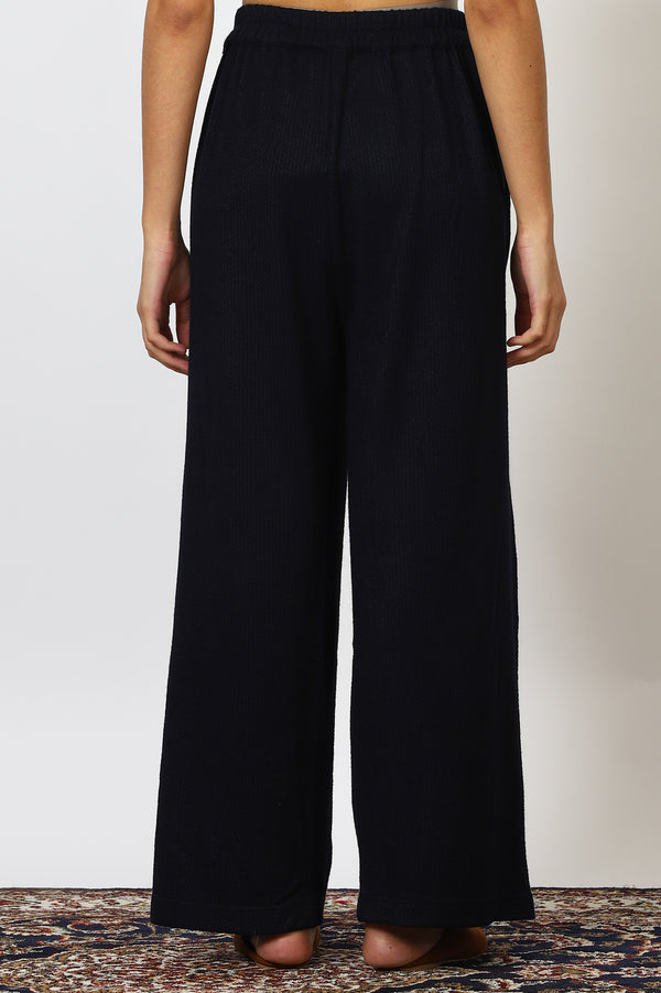 Navy Blue Solid Ankle Length Relaxed Fit Parallel Pants