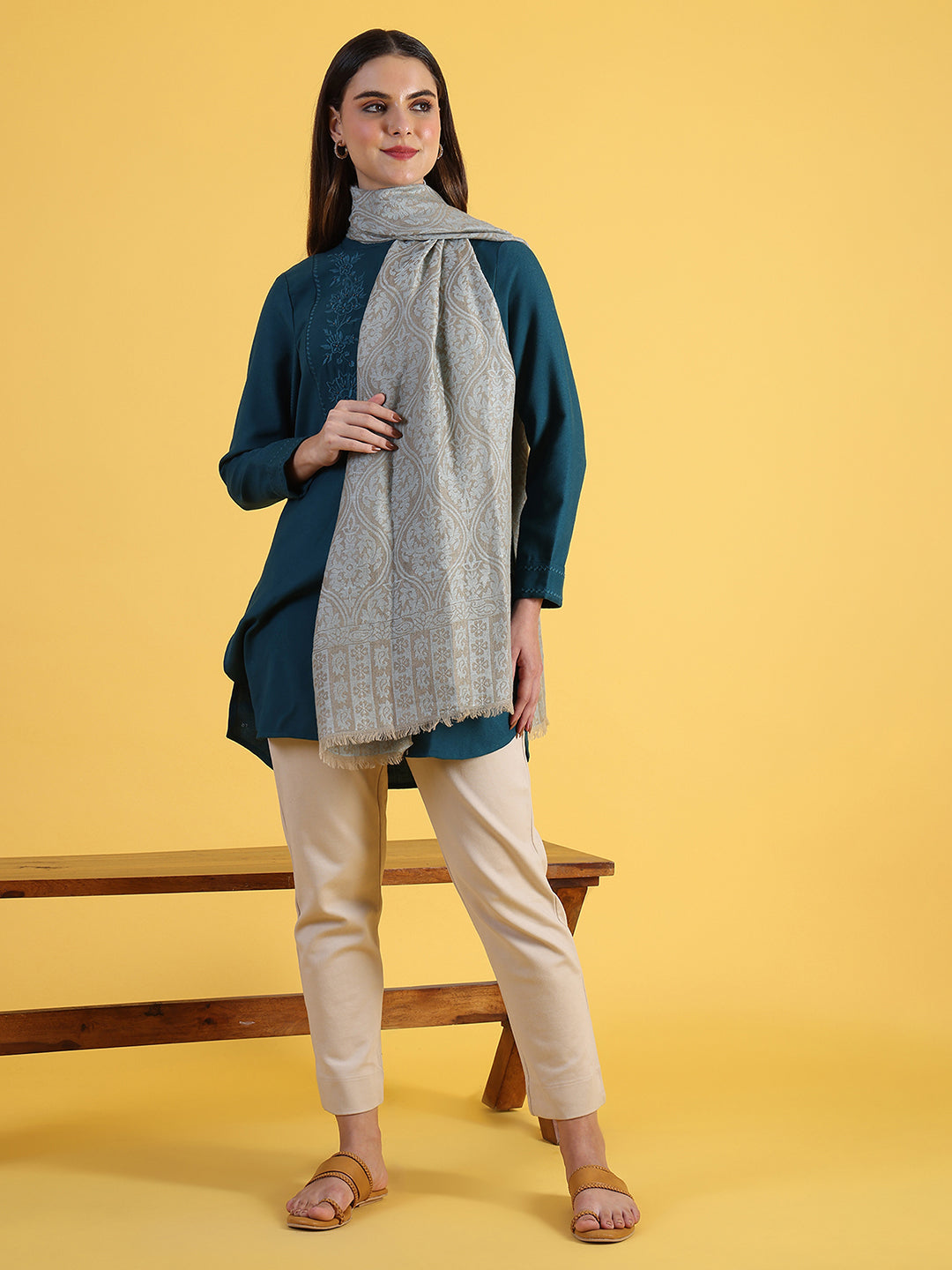 Beige Wool Silk Winter Shawls