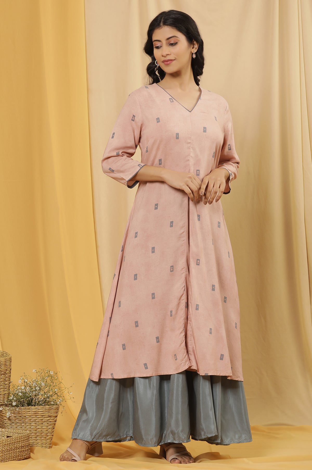 Salmon Pink A-Line Kurta And Flared Pants - XS