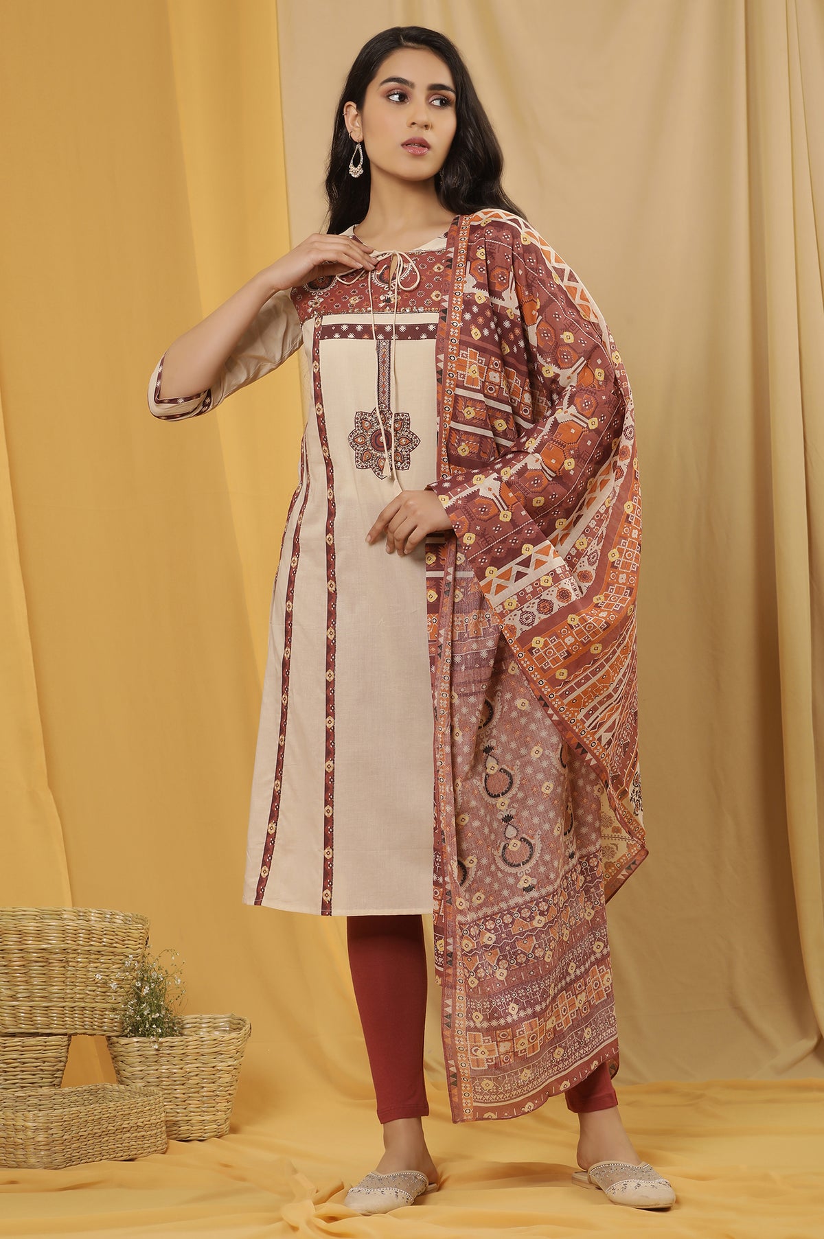 White Printed Summer Kurta, Tights And Dupatta Set - XS